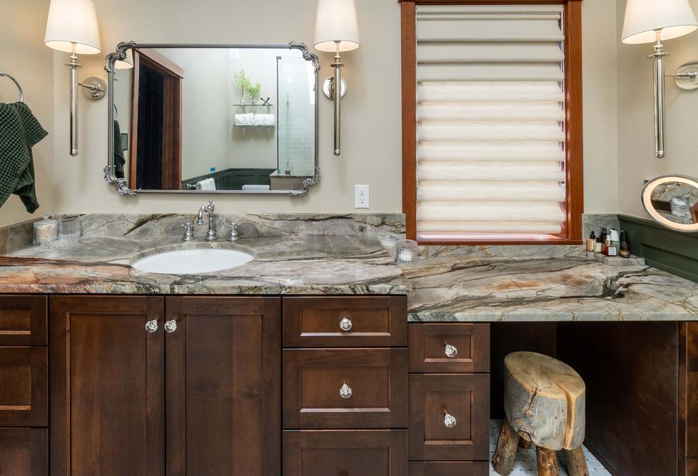 Bend-Custom-Home-Bath-6